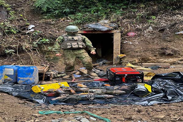 Militares desmantelan campamento de minería ilegal en Tulcán – Ecuador 221