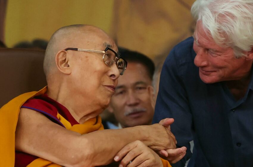 El Dalái Lama cumple 90 años con el compromiso de seguir desafiando a China