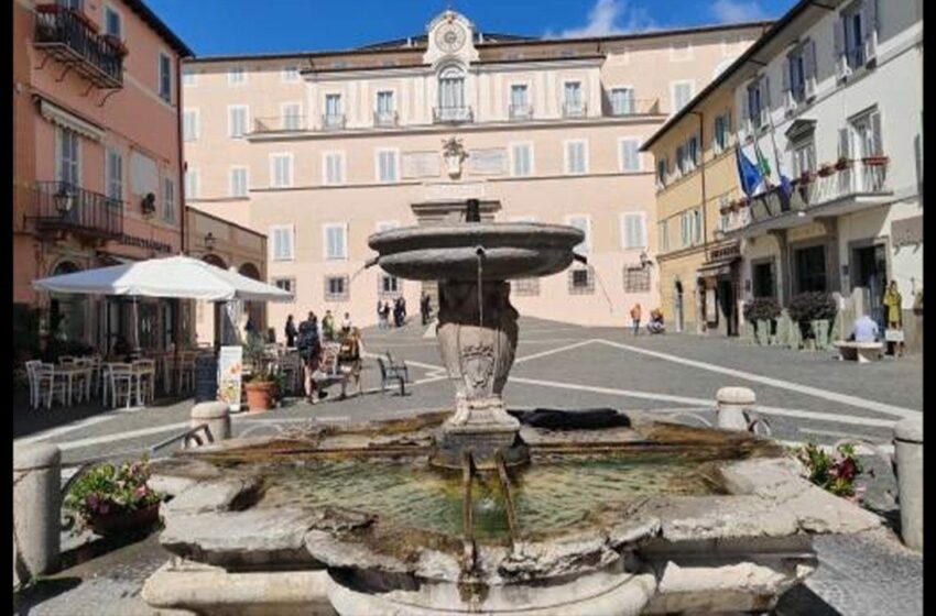 Castel Gandolfo: Historia y curiosidades de la residencia de verano del Papa