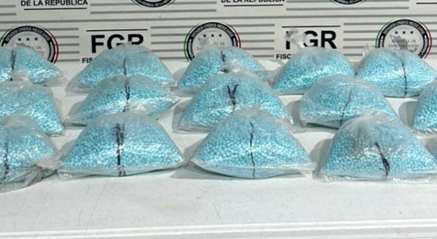 En un camión pasajero en Sonora, detectan 200 mil pastillas de fentanilo