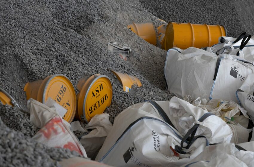 Endesa e Iberdrola abren una guerra judicial por los residuos nucleares y reclaman 778 … – EL PAÍS