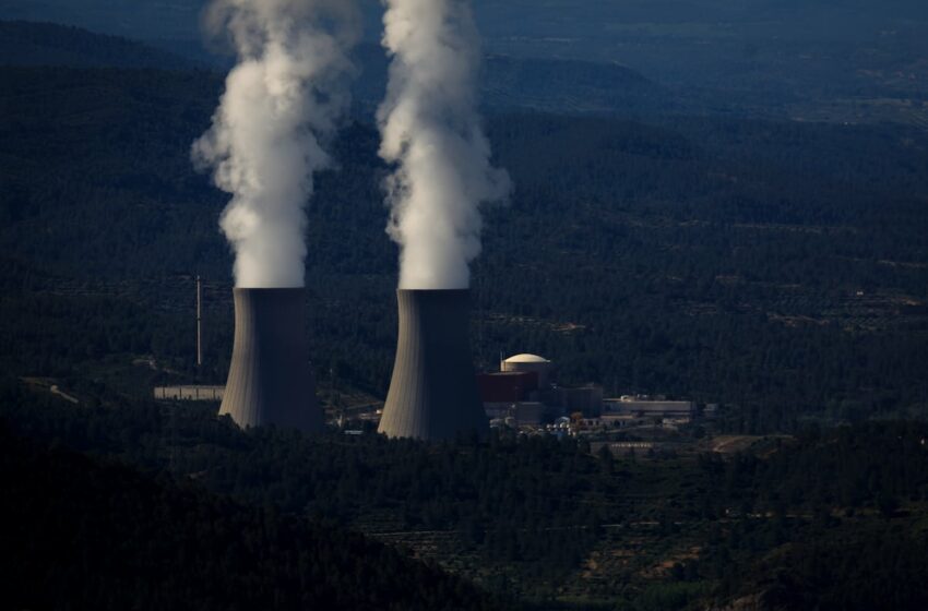 La guerra en Ucrania pone en jaque el suministro de uranio para las nucleares españolas