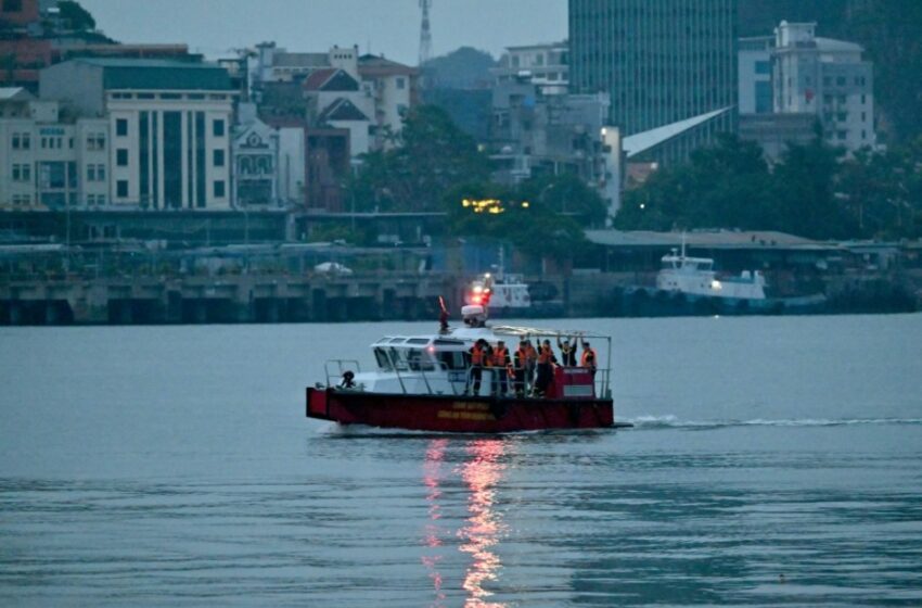 Sigue la búsqueda de sobrevivientes tras naufragio en Vietnam que deja 38 muertos