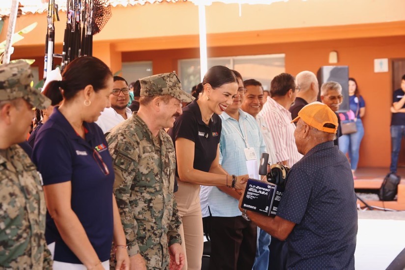  Gobierno de Lizette Tapia Castro apoya a 151 pescadores del municipio … – Ixtapa y Zihuatanejo