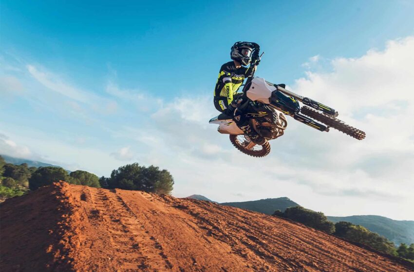 Triumph saca punta a su misil de MX2: así es la TF 250-X 2026