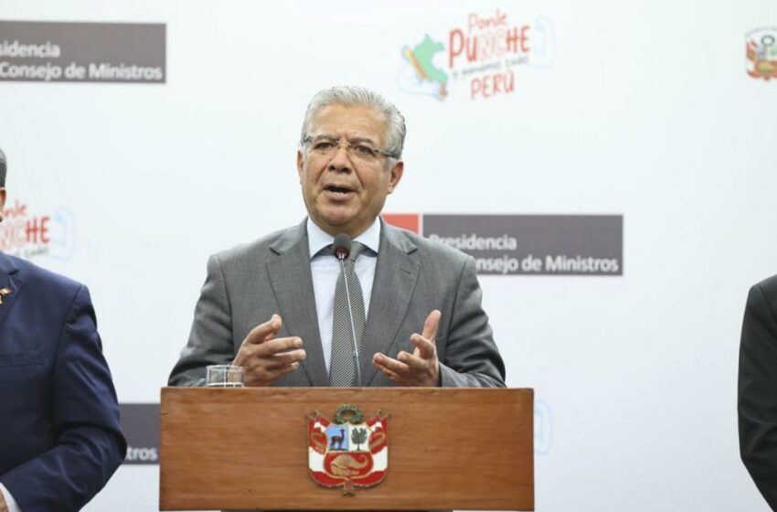  Ministro de Defensa califica de "muy exitosos" operativos en Pataz contra minería ilegal