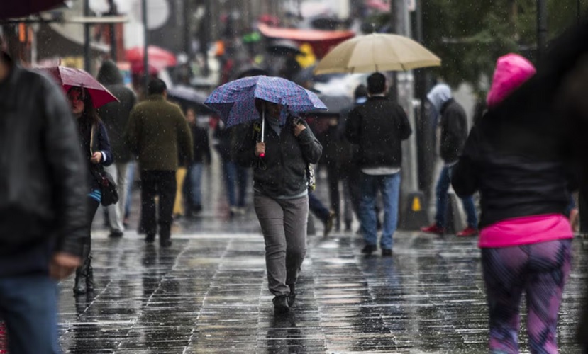  Monzón mexicano deja intensas lluvias en el noroeste y onda tropical 23 refuerza temporal
