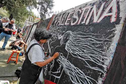  Artistas protestan en la CDMX contra el genocidio en Palestina