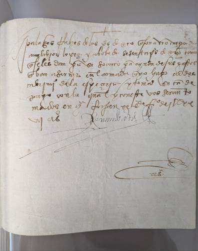  Manuscrito de Hernán Cortés robado a México es devuelto por la FBI