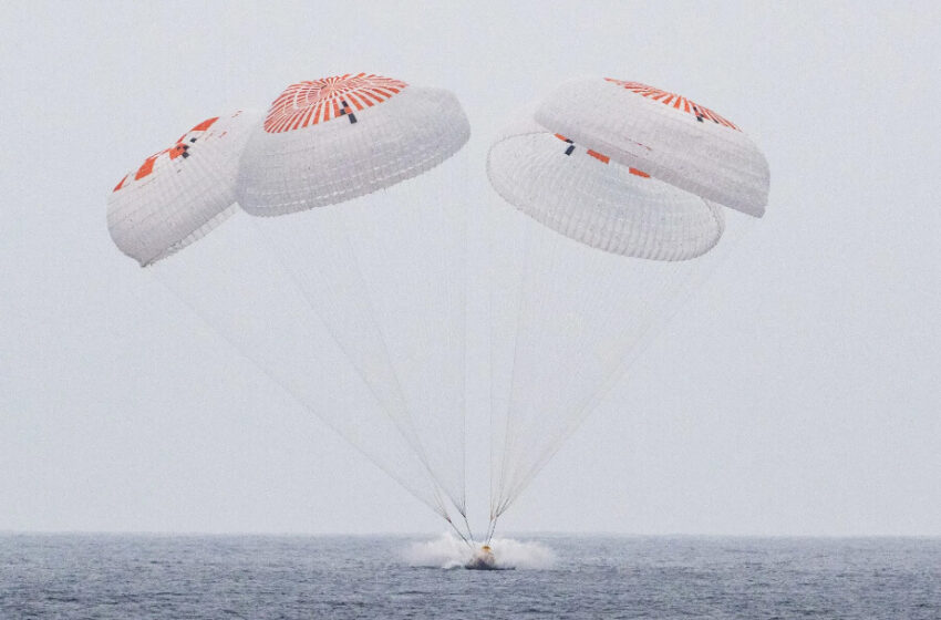 La tripulación de la misión Crew-10 amerizó en el Océano Pacífico frente a la costa de California