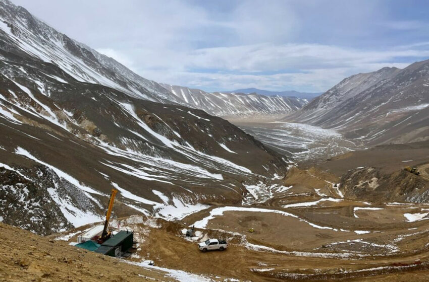  Retenciones a la minería: eliminan los impuestos al oro y el cobre pero siguen para el litio y la plata