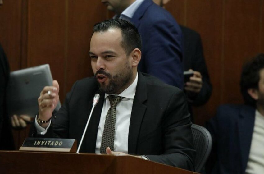 Ministro de Minas y Energía pone sobre la mesa seis propuestas para modificar el Cargo …