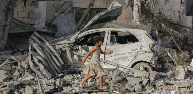 «Intentan silenciar la masacre»: académicos de la U. de Chile exigen protección para periodistas en Palestina