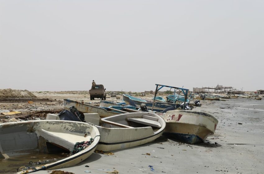 Las autoridades de Yemen recuperan al menos 45 cadáveres del naufragio de un barco con 150 migrantes