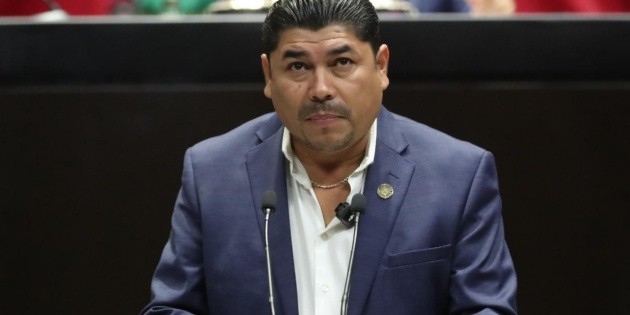 Carlos Palacios presenta convocatoria del Concurso Nacional de Comercio Electrónico 2025
