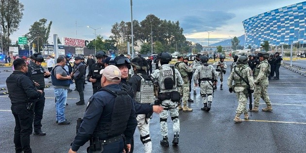  Riña afuera del Estadio Cuauhtémoc en Puebla deja un muerto y un herido