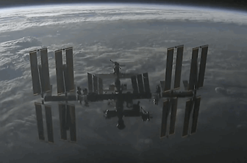 Lanzamiento de la misión Crew-11 a la ISS