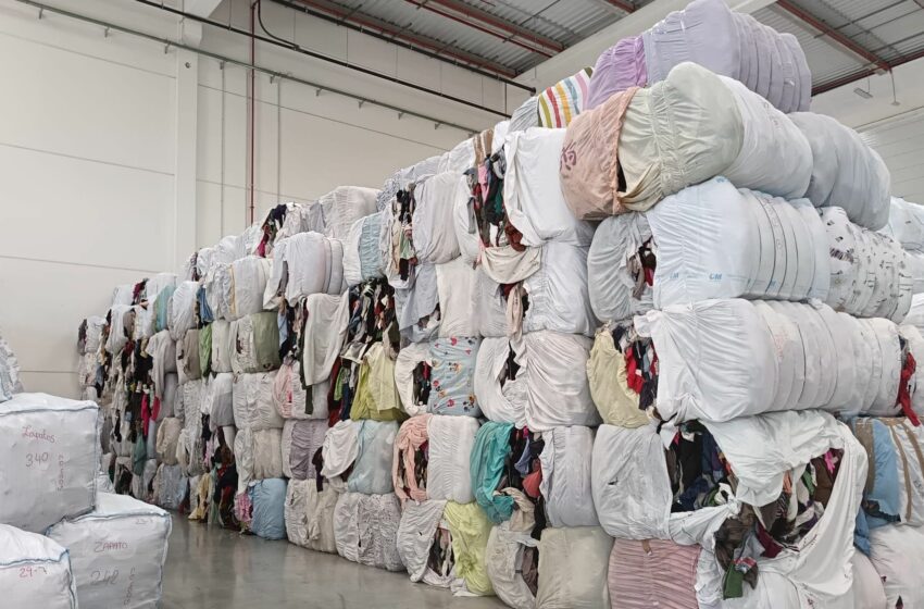 Moda circular frente a moda rápida: Iniciativas para reducir la basura textil