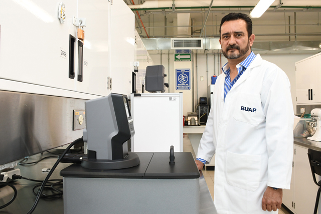  Investigadores BUAP generan pigmentos naturales para sustituir colorantes sintéticos