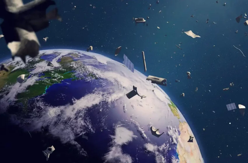 Tecnología japonesa contra la basura espacial: crearon un innovador propulsor de plasma que podría ser la solución