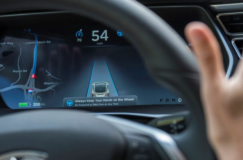 Un hacker destapa pruebas de un choque fatal contra Tesla y reaviva dudas sobre la conducción autónoma