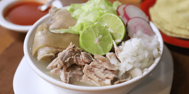 ¿Cuántas calorías hay en un plato de pozole? – Informador.mx