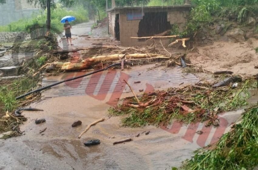  Tres localidades de Santa Tomas de los Plátanos en emergencia tras desgaje de cerro