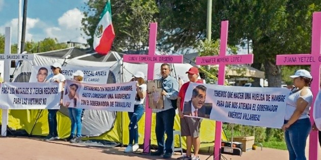  Sobrevivientes de tortura inician huelga de hambre 