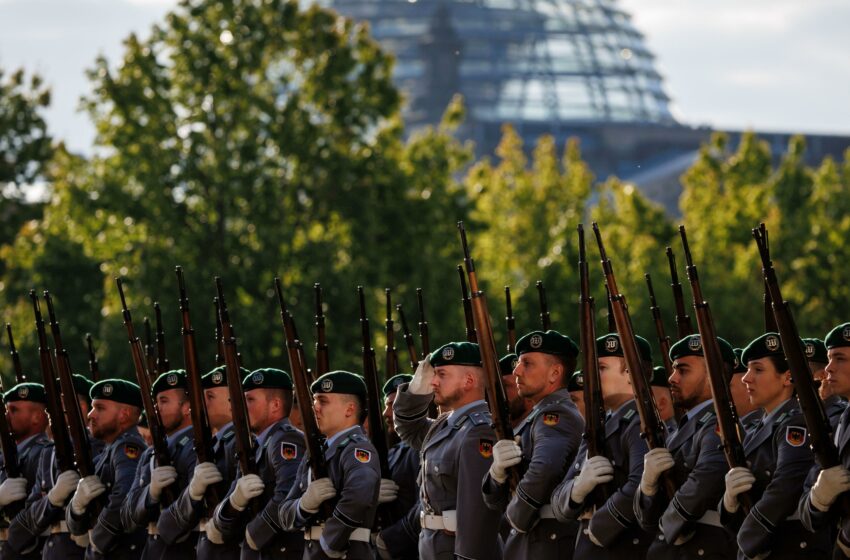  Bruselas propone armonizar la regulación para crear un Schengen de movilidad militar en 2027