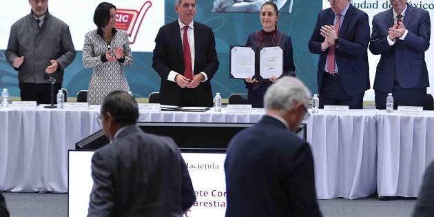  Canasta básica se mantiene en 910 pesos; Gobierno de México renueva acuerdo del Pacic
