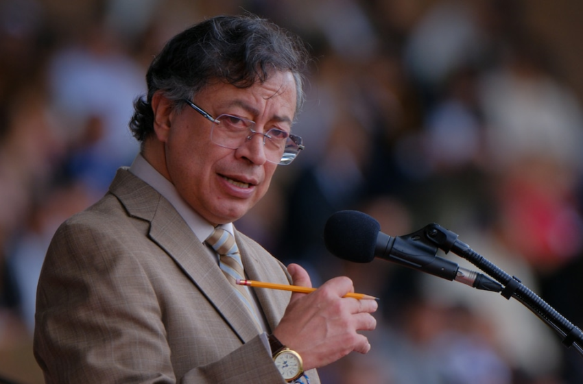  Gobierno Petro daría marcha atrás al cambio en el 4×1.000 y restaurar el esquema antiguo en el sistema bancario