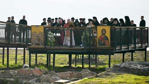 İznik, el Papa: “Los cristianos corren el riesgo de reducir a Jesucristo en un superhombre”