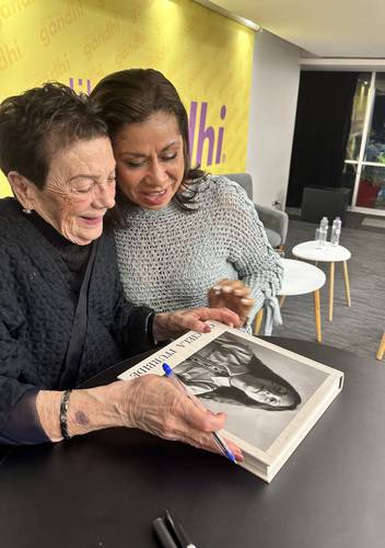  Mi cámara me ha dado el pretexto de conocer el mundo: Graciela Iturbide