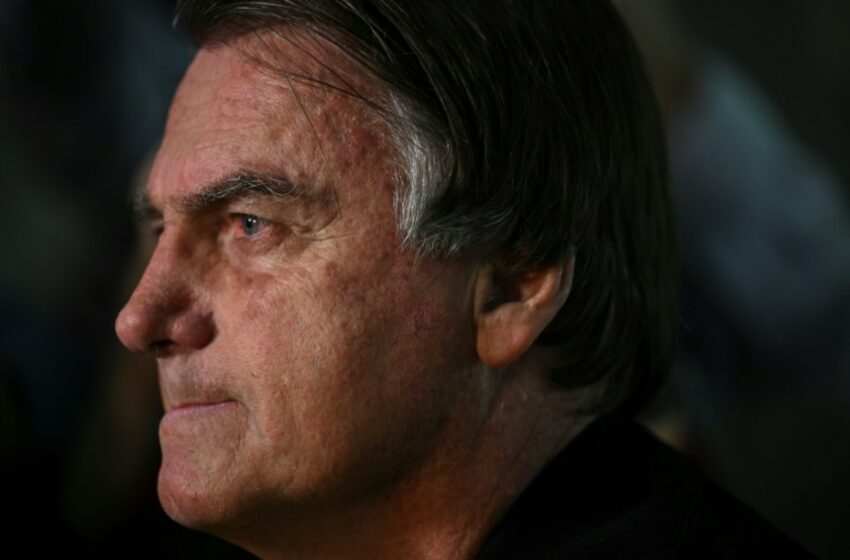  Expresidente de Brasil Jair Bolsonaro operado «con éxito» por hernia