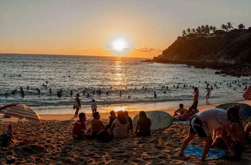  ¡Puerto Escondido es nominado como Mejor Destino de México! Conoce sus atractivos que …