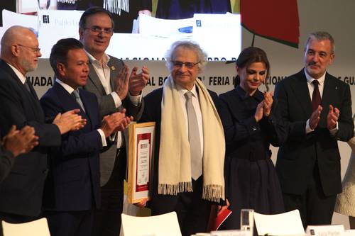  La literatura es una herramienta ética en tiempos vertiginosos: Amin Maalouf