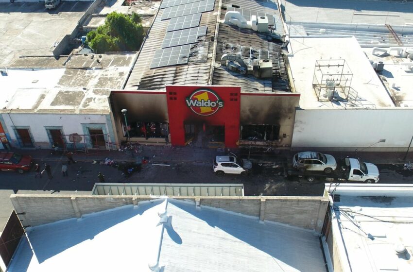  Comparecen directivos de Waldo's por incendio que dejó 24 muertos en Sonora