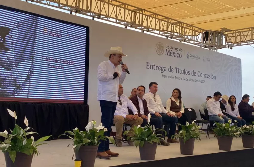  Alfonso Durazo entrega títulos de concesión – Diario del Yaqui