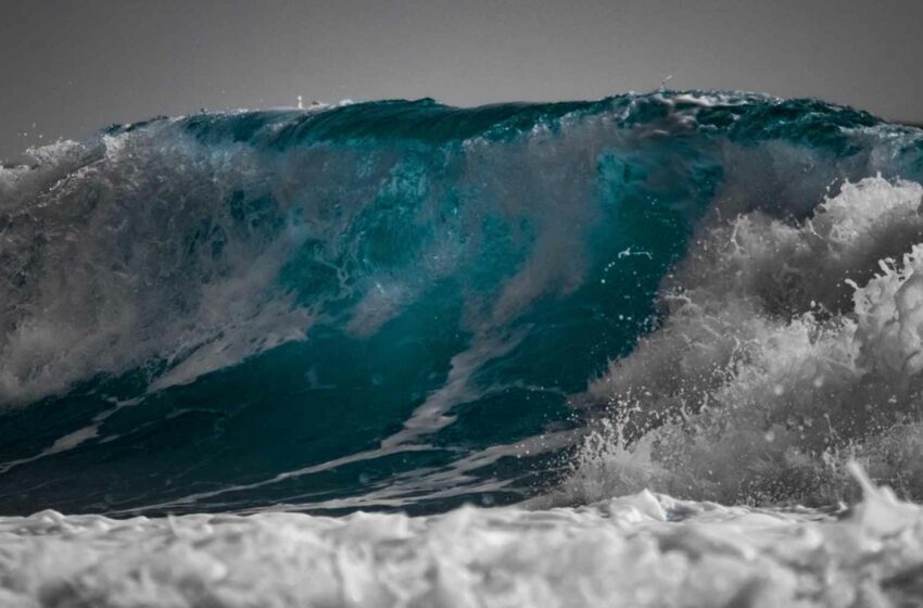  Los satélites registran olas de 20 metros, equivalentes a la altura del Arco de Triunfo, revelando el poder de las …