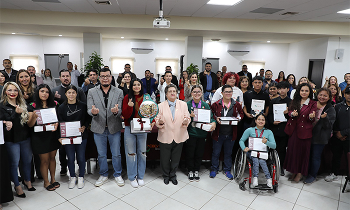  Realizan Segunda Reunión Estatal de Directoras y Directores – Entorno Informativo