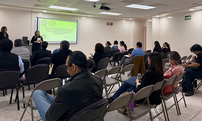  Refuerza capacitación para tutores universitarios – Entorno Informativo