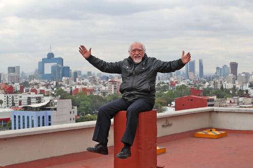  “La literatura es para mí un destino, no un negocio ni una profesión”