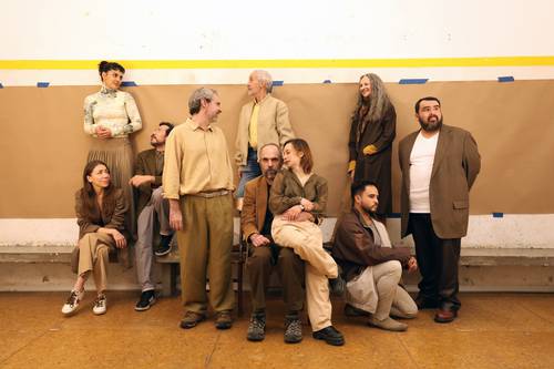  Mr. Gwyn lleva a un viaje profundo hacia la escucha y la conexión con el otro