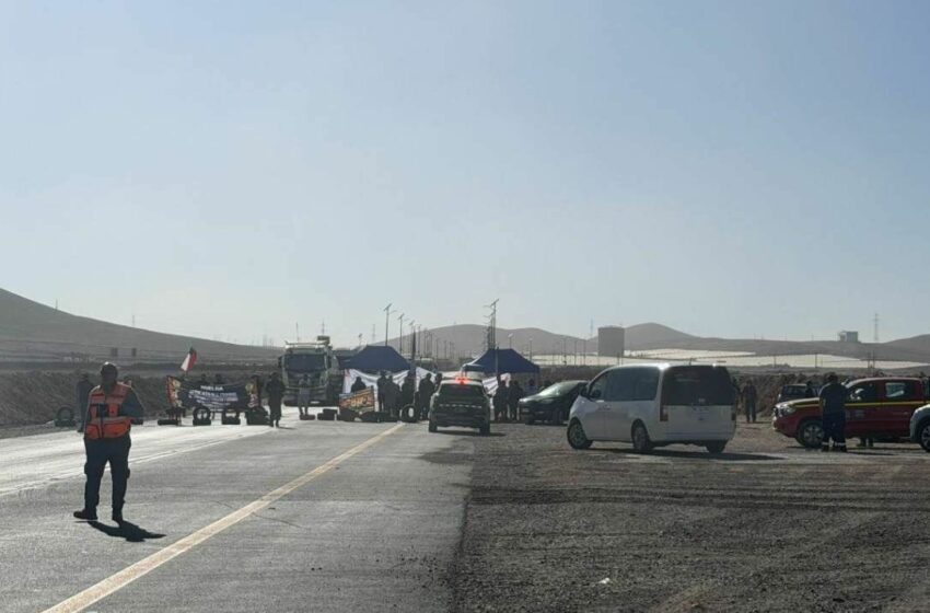  Ruta a Escondida y Zaldívar bloqueada: huelga de Finning paraliza La Negra y corta el …