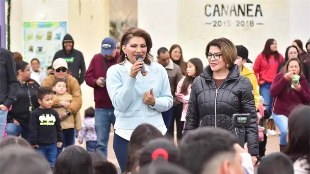  Lorenia Valles visita Cananea Sonora – Expreso
