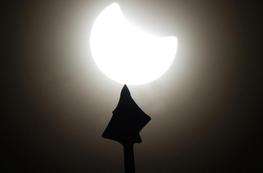  El 2026 será el año del inicio del trío de eclipses, el primer vuelo del Miura 5 o de la misión a la Luna Artemis II