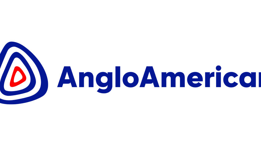  Anglo American entrega pool de maquinaria al Gobierno Regional