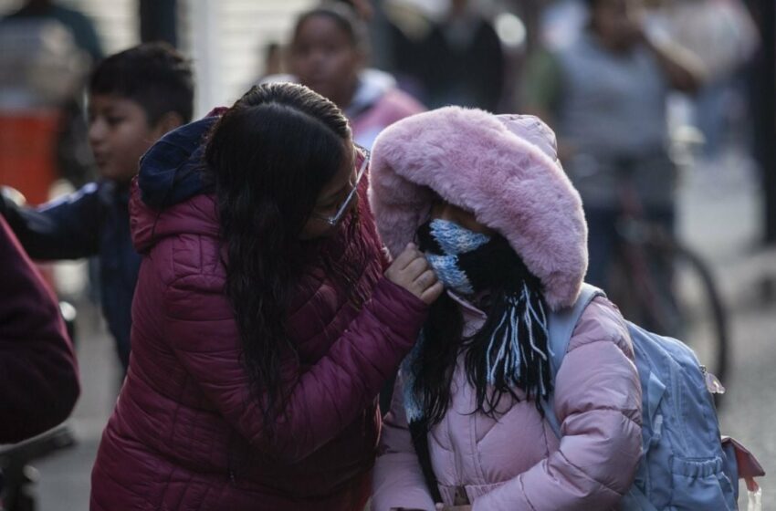  Frente frío 30 deja tráileres volcados y comunidades sin luz en el Istmo de Oaxaca