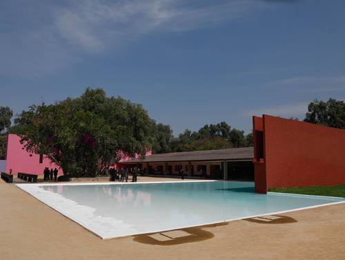  Dimensiones, sombras y luces coexisten en dos exhibiciones en La Cuadra