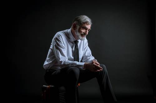  Monólogo plantea cómo enfrentar la ausencia de una pareja